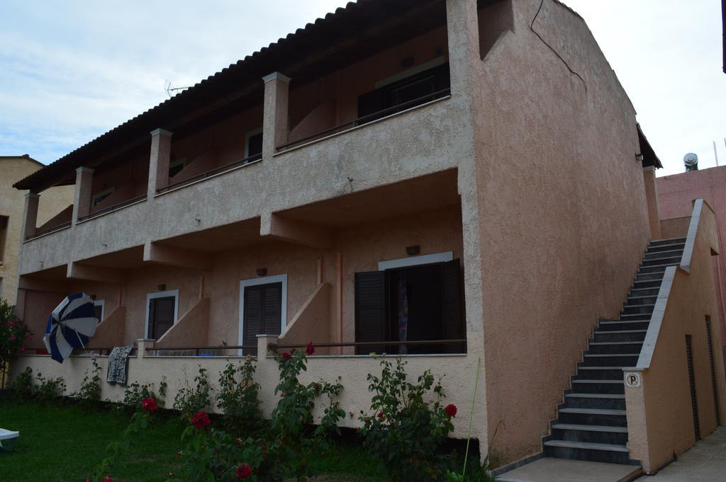 lina studios Mesongí Esterno foto